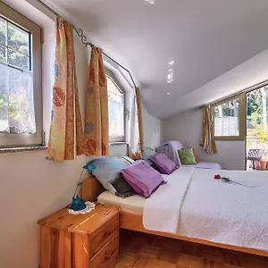 Apartman Ljiljana, Pula