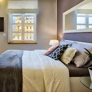 Apartman Parkside Studio Apartments With Free Parking, Pula